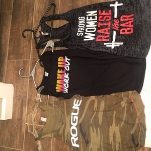 Workout tanks bundle! fit like mediums